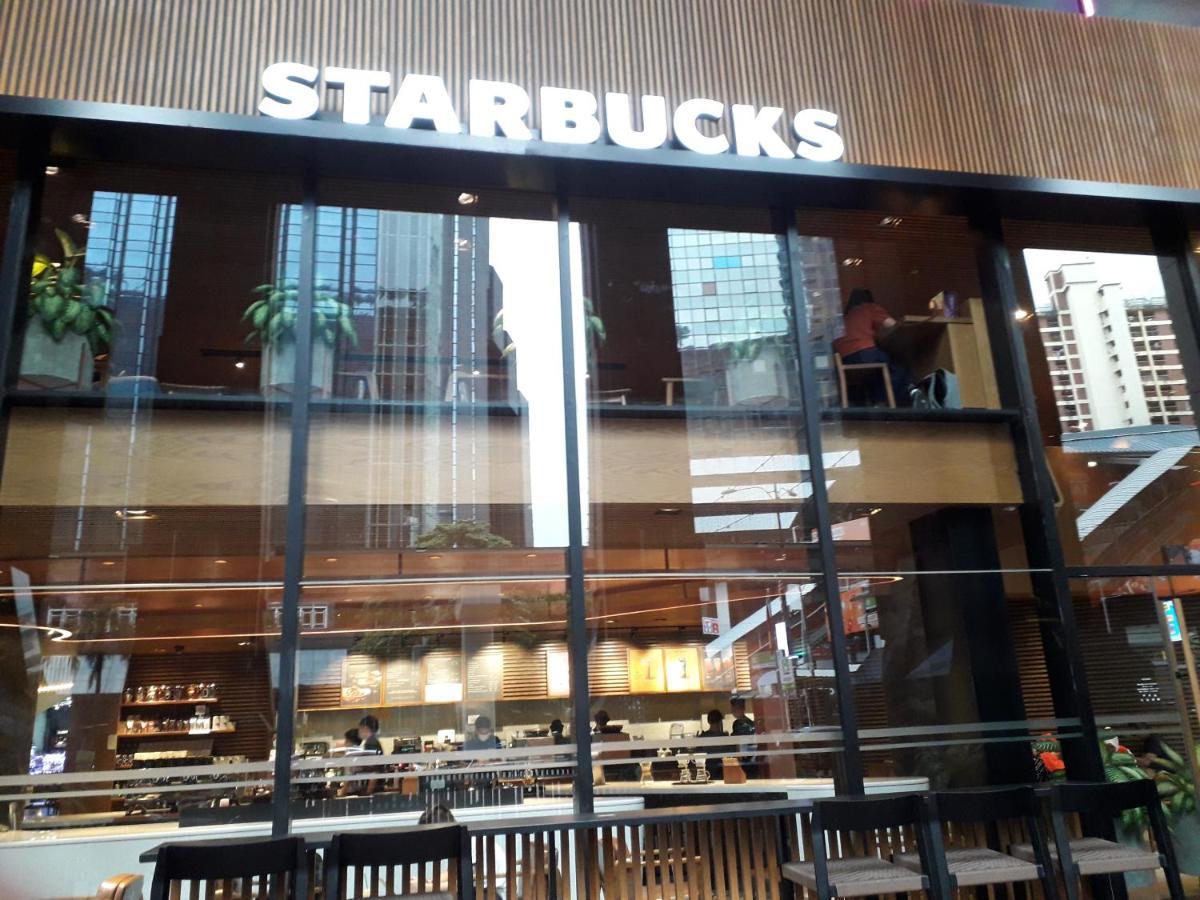 Golden Dream Service Suite At Times Square クアラルンプール エクステリア 写真